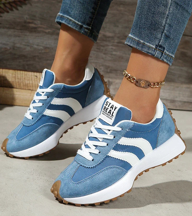 Tamarama Retro Sneakers in Blue