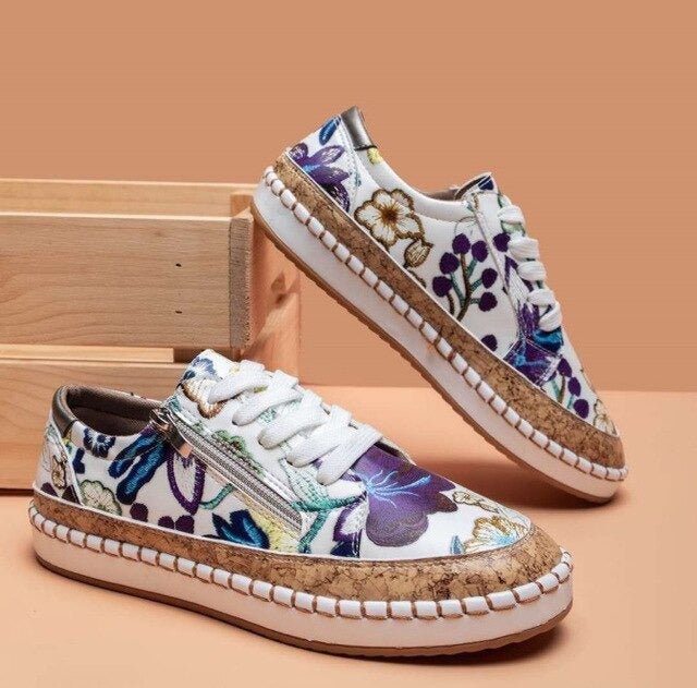 Paddington Floral Zip Sneakers in Floral Blue