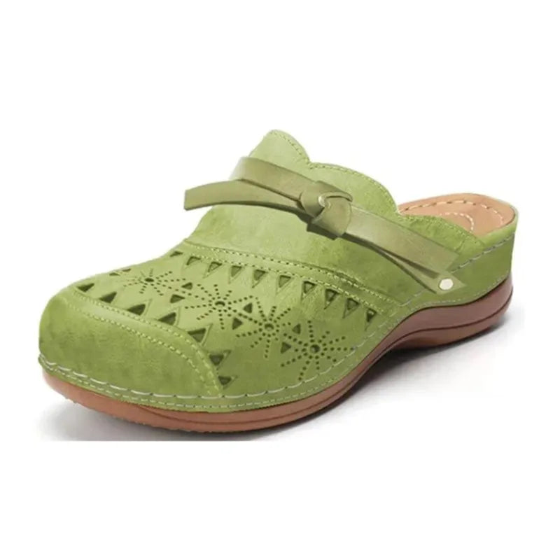 Cammeray Cushioned Clogs in Green