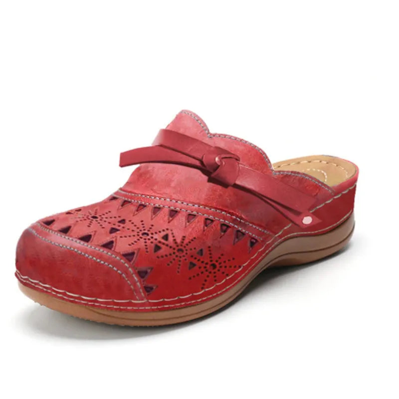 Cammeray Cushioned Clogs in Red